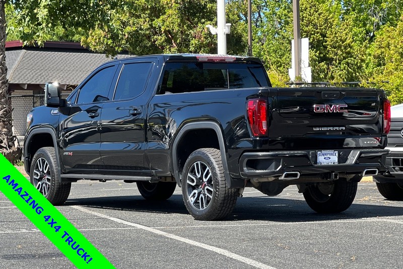 GMC Sierra 1500 Vehicle Full-screen Gallery Image 06