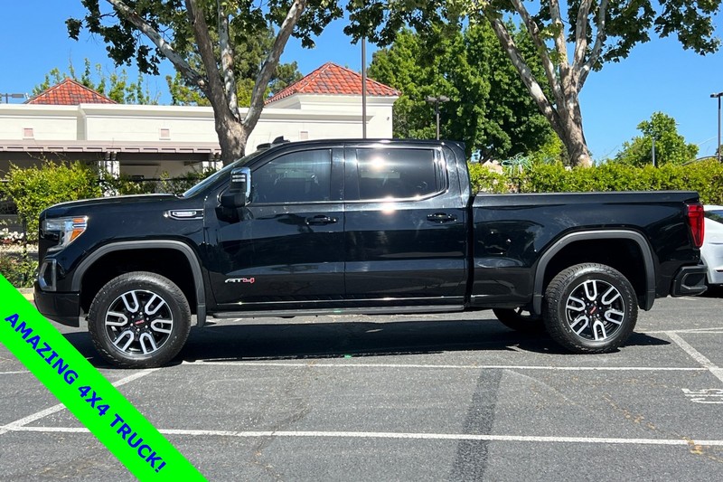 GMC Sierra 1500 Vehicle Full-screen Gallery Image 08