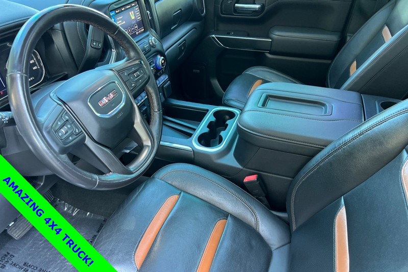 GMC Sierra 1500 Vehicle Full-screen Gallery Image 11