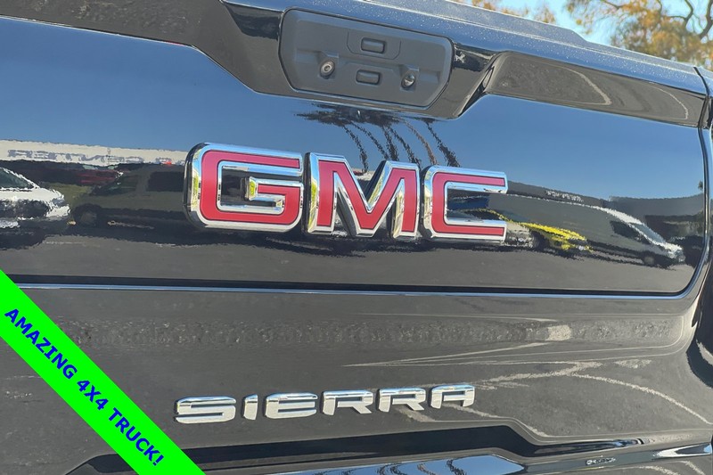 GMC Sierra 1500 Vehicle Full-screen Gallery Image 28