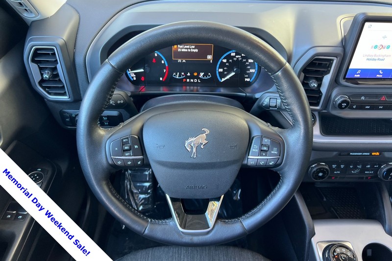 Ford Bronco Sport Vehicle Full-screen Gallery Image 15