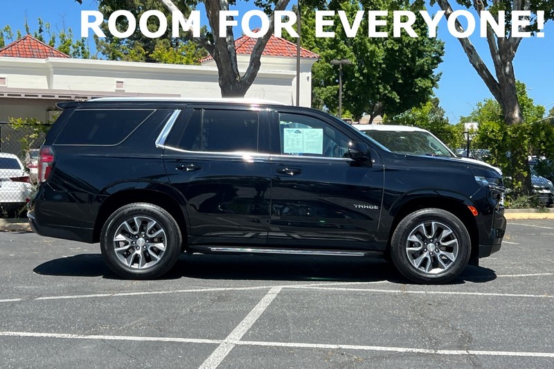Chevrolet Tahoe Vehicle Full-screen Gallery Image 03