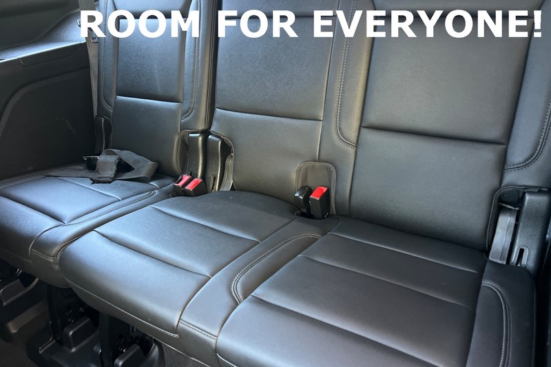 Chevrolet Tahoe Vehicle Full-screen Gallery Image 15
