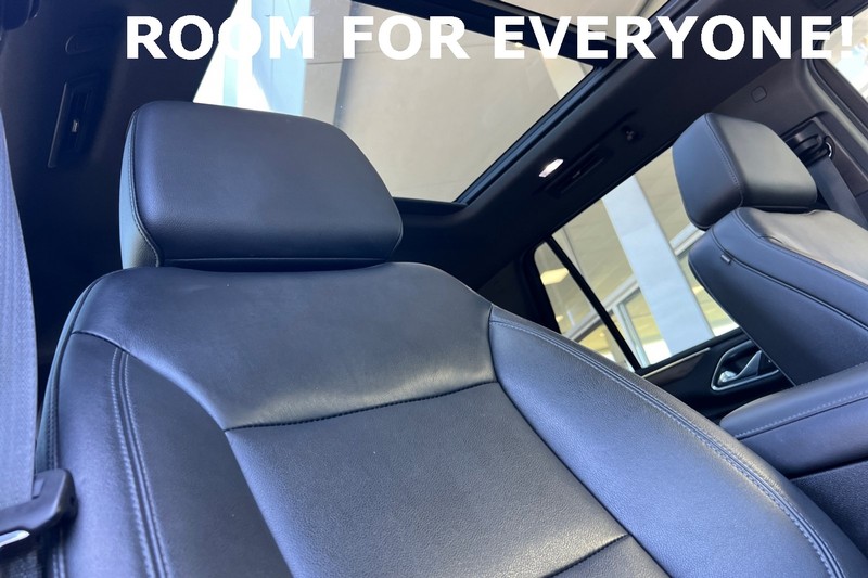 Chevrolet Tahoe Vehicle Full-screen Gallery Image 18