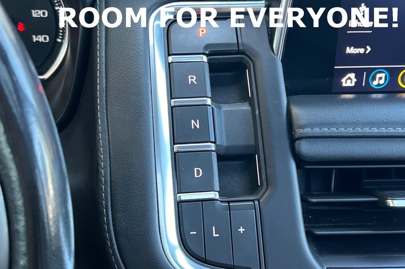 Chevrolet Tahoe Vehicle Full-screen Gallery Image 22