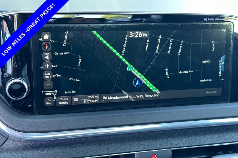 Hyundai Sonata Hybrid Vehicle Full-screen Gallery Image 18