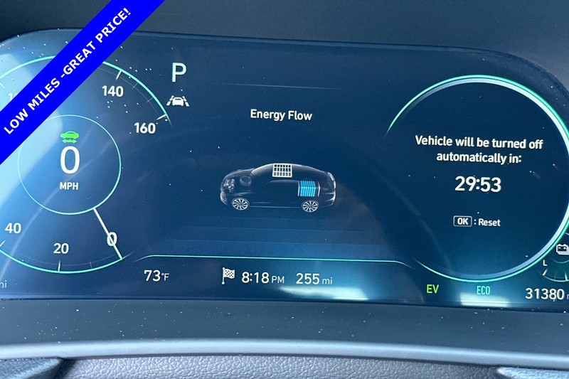 Hyundai Sonata Hybrid Vehicle Full-screen Gallery Image 24