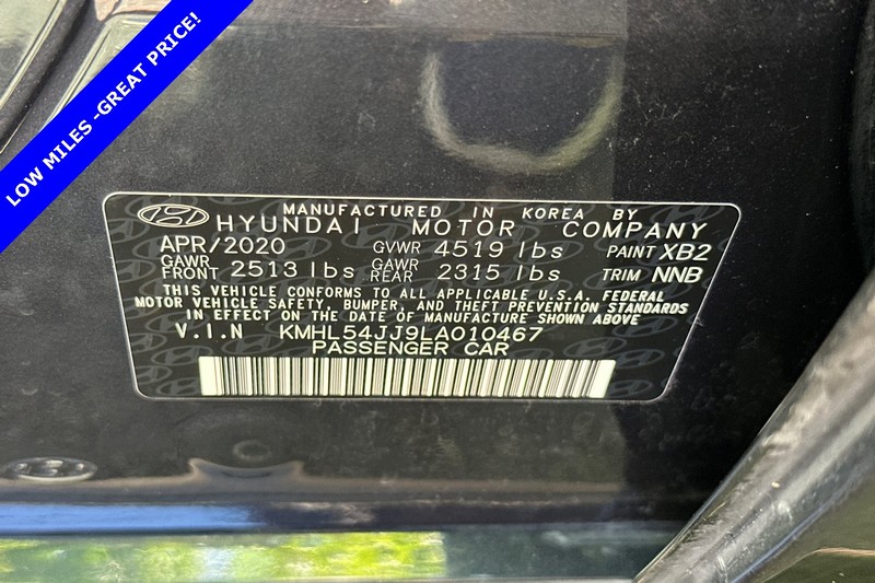 Hyundai Sonata Hybrid Vehicle Full-screen Gallery Image 29