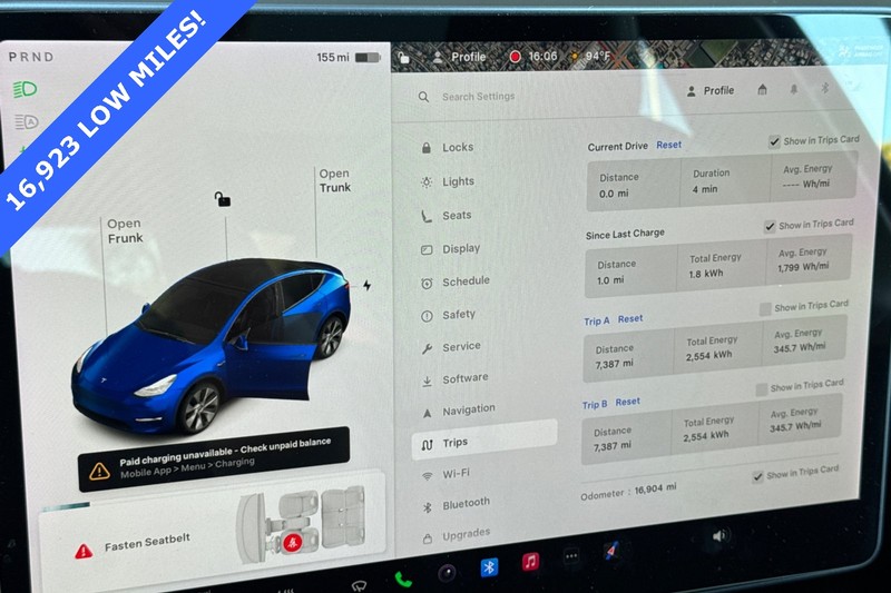 Tesla Model Y Vehicle Full-screen Gallery Image 24