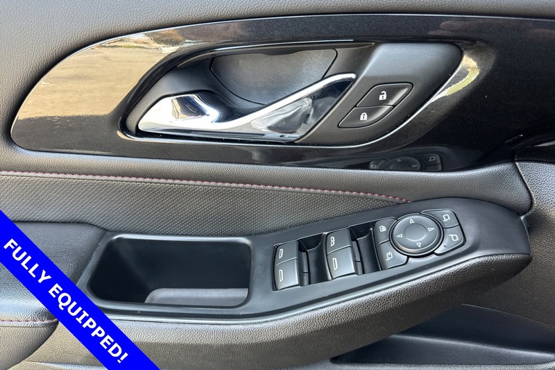 Chevrolet Traverse Vehicle Full-screen Gallery Image 12