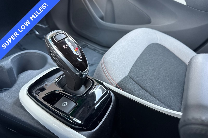 Chevrolet Bolt EV Vehicle Full-screen Gallery Image 20