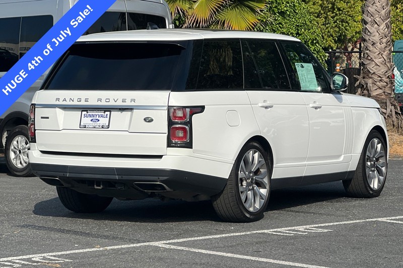 Land Rover Range Rover Vehicle Full-screen Gallery Image 04