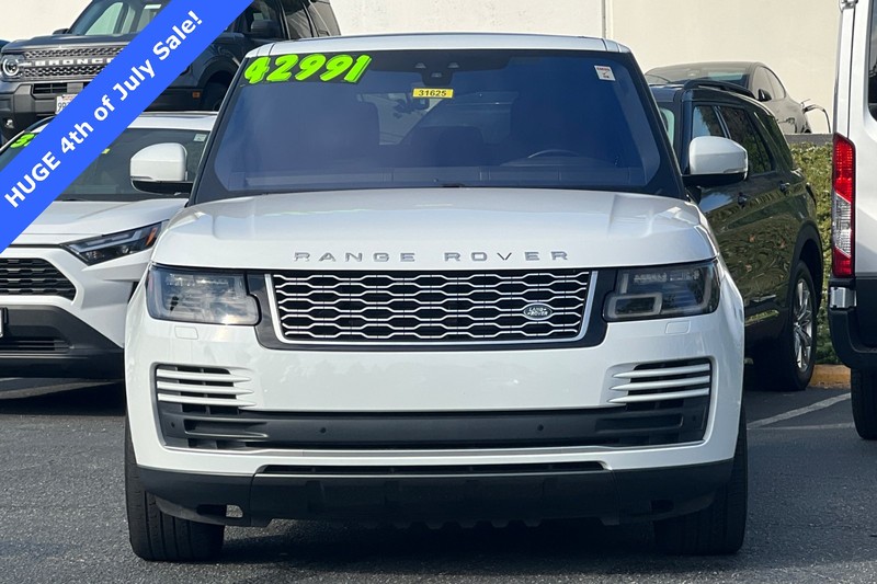 Land Rover Range Rover Vehicle Full-screen Gallery Image 09