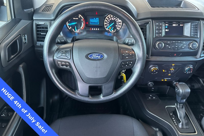Ford Ranger Vehicle Full-screen Gallery Image 15