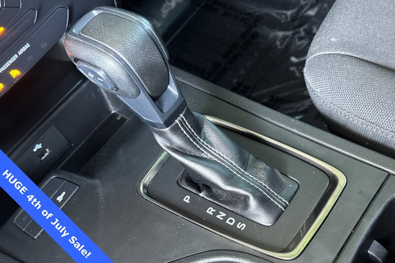 Ford Ranger Vehicle Full-screen Gallery Image 21