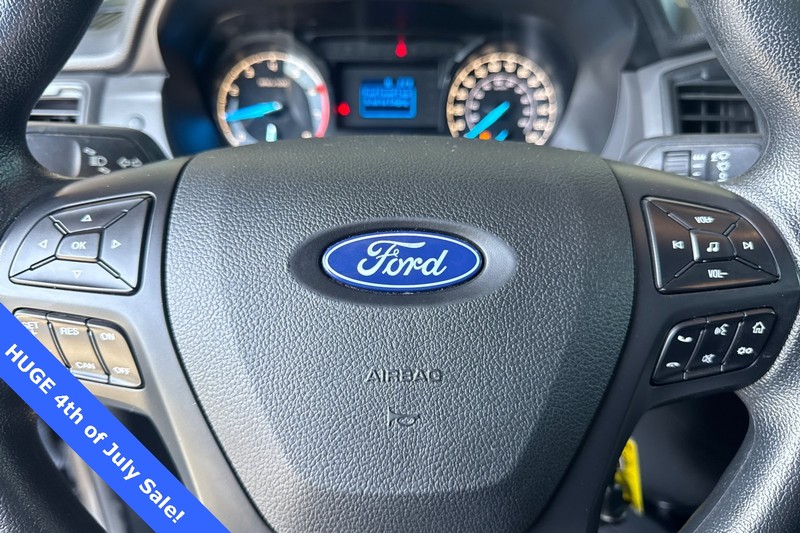 Ford Ranger Vehicle Full-screen Gallery Image 22