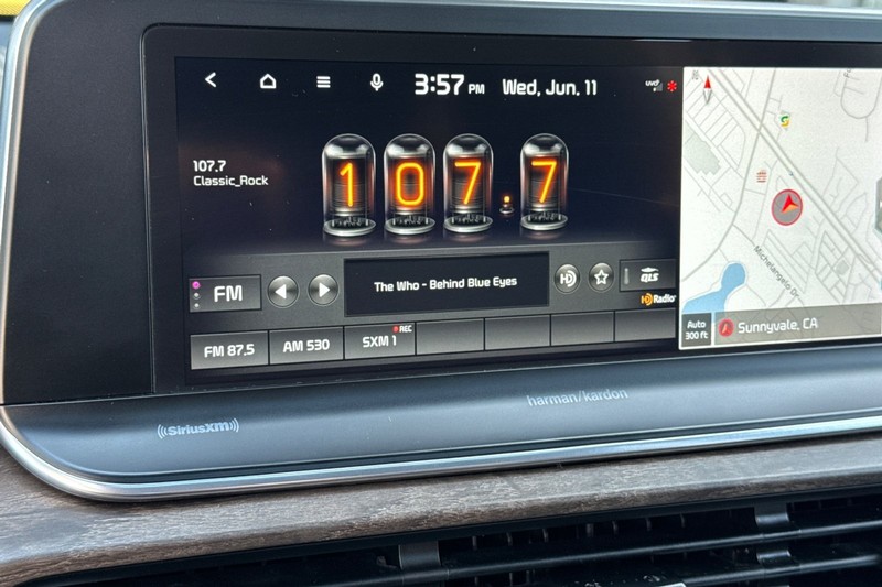 Kia Telluride Vehicle Full-screen Gallery Image 19