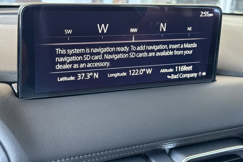 Mazda CX-5 Vehicle Full-screen Gallery Image 18