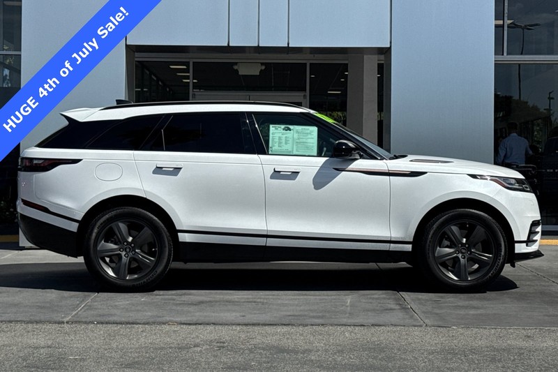 Land Rover Range Rover Velar Vehicle Full-screen Gallery Image 03
