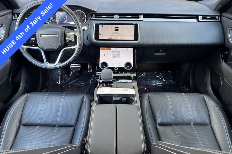 Land Rover Range Rover Velar Vehicle Full-screen Gallery Image 13