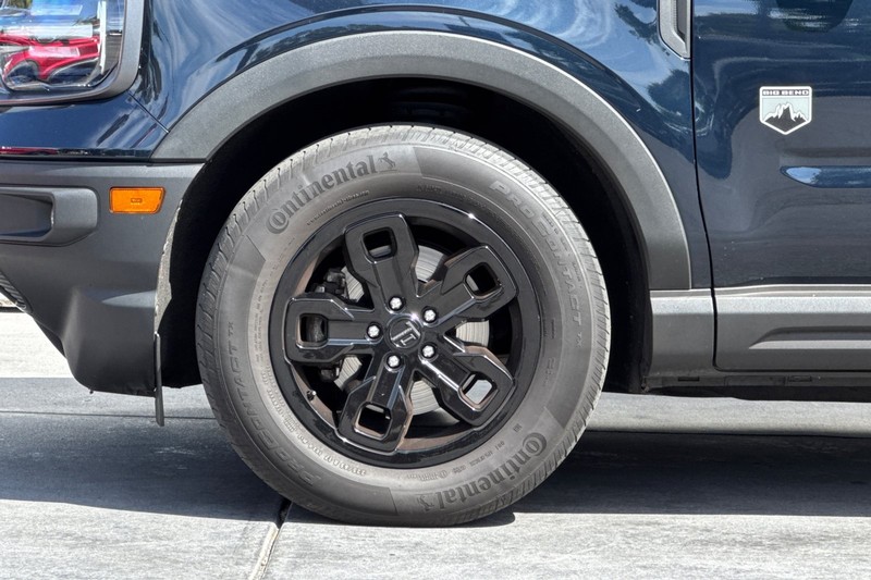 Ford Bronco Sport Vehicle Full-screen Gallery Image 26