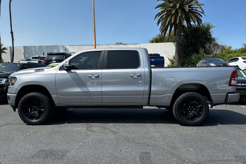 Ram 1500 Vehicle Full-screen Gallery Image 07