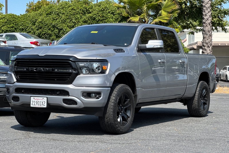Ram 1500 Vehicle Full-screen Gallery Image 08