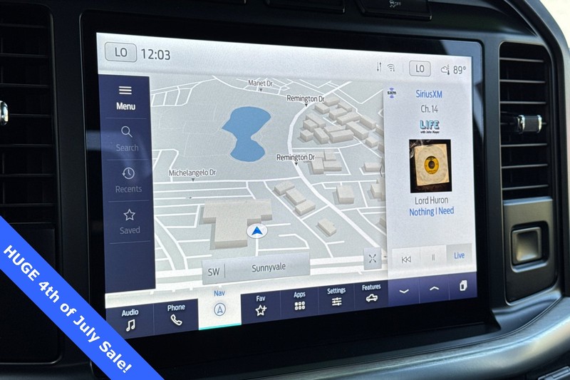 Ford F-150 Vehicle Full-screen Gallery Image 19