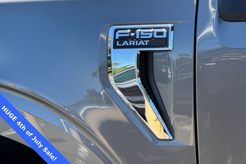 Ford F-150 Vehicle Full-screen Gallery Image 28