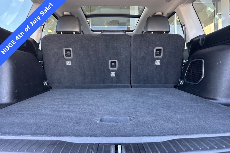 Jeep Grand Cherokee 4xe Vehicle Full-screen Gallery Image 15