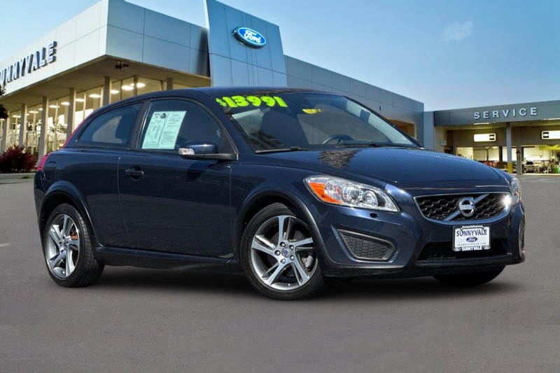 Volvo C30 Vehicle Full-screen Gallery Image 02