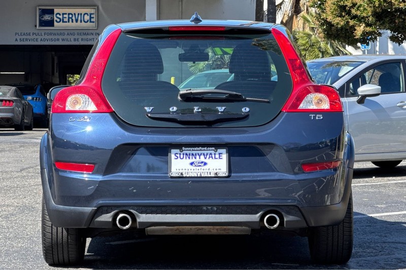 Volvo C30 Vehicle Full-screen Gallery Image 05