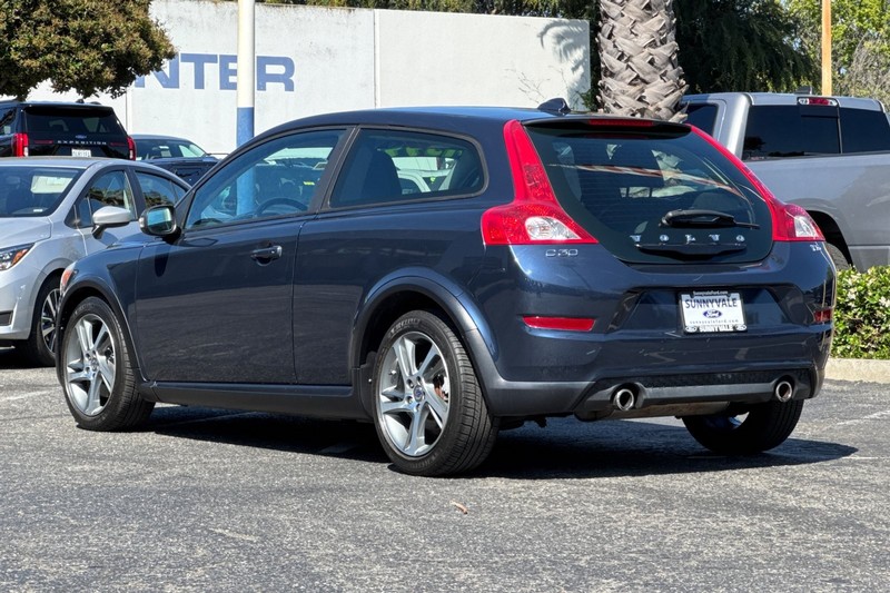 Volvo C30 Vehicle Full-screen Gallery Image 06