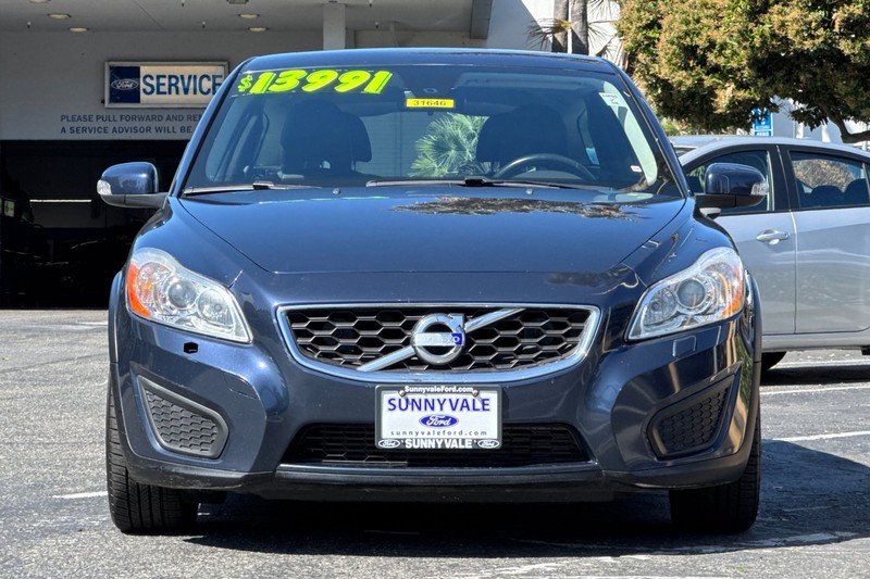 Volvo C30 Vehicle Full-screen Gallery Image 09