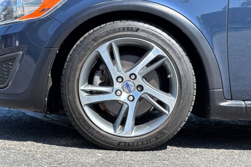 Volvo C30 Vehicle Full-screen Gallery Image 23