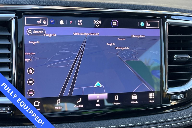 Chrysler Pacifica Vehicle Full-screen Gallery Image 19