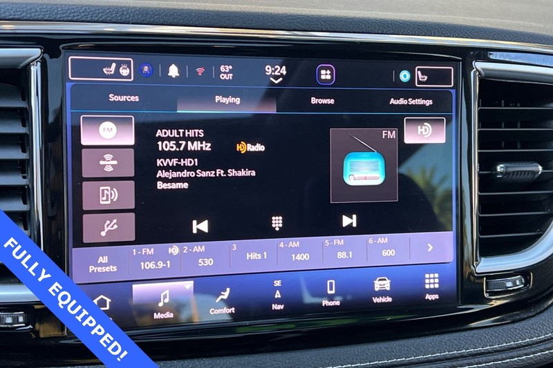 Chrysler Pacifica Vehicle Full-screen Gallery Image 20