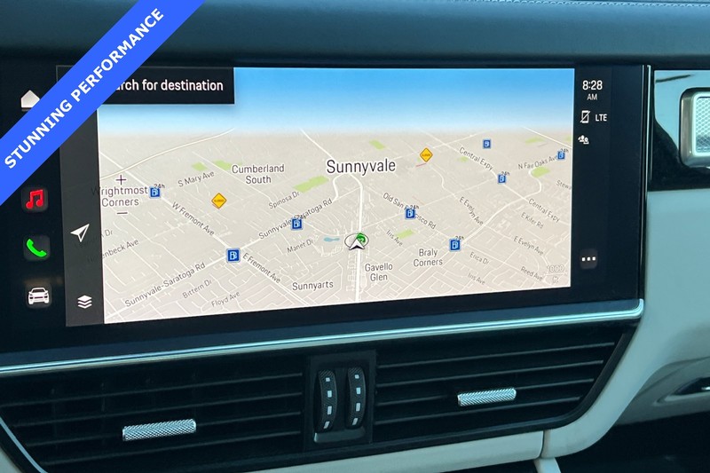 Porsche Cayenne Vehicle Full-screen Gallery Image 19