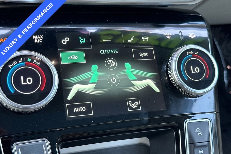 Jaguar I-PACE Vehicle Full-screen Gallery Image 21