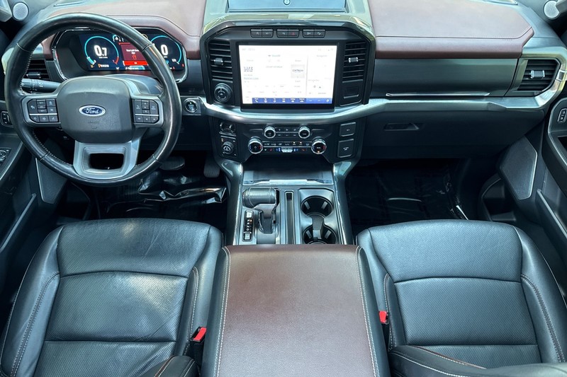 Ford F-150 Vehicle Full-screen Gallery Image 14