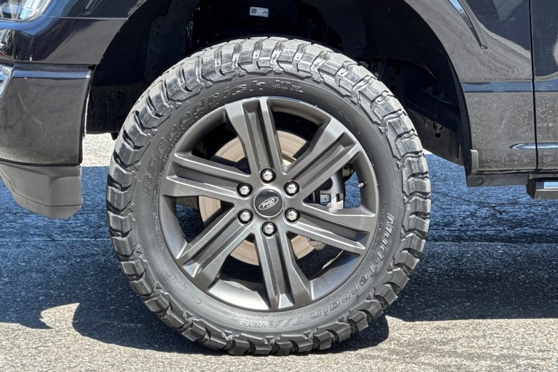 Ford F-150 Vehicle Full-screen Gallery Image 27