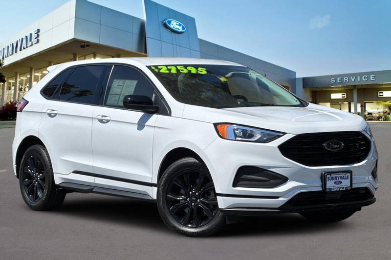 Ford Edge Vehicle Full-screen Gallery Image 02