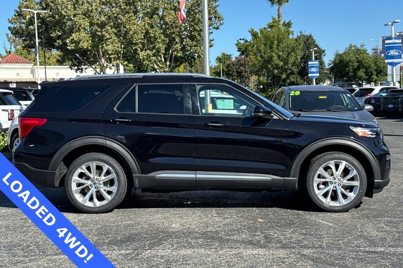 Ford Explorer Vehicle Full-screen Gallery Image 03
