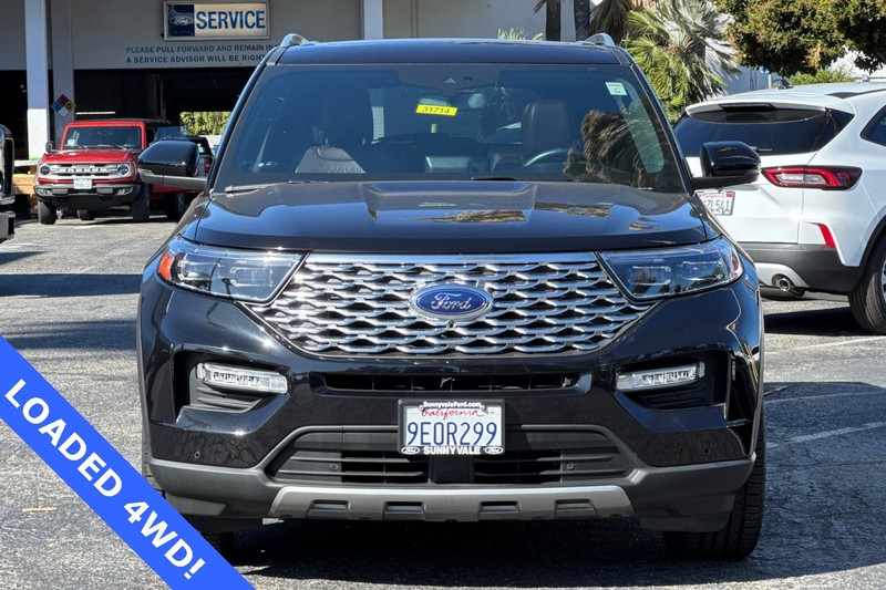 Ford Explorer Vehicle Full-screen Gallery Image 10