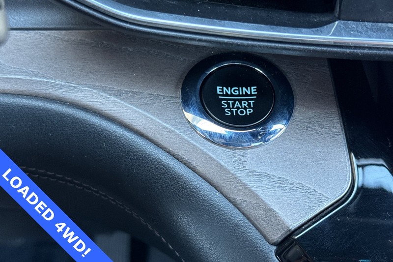 Ford Explorer Vehicle Full-screen Gallery Image 25