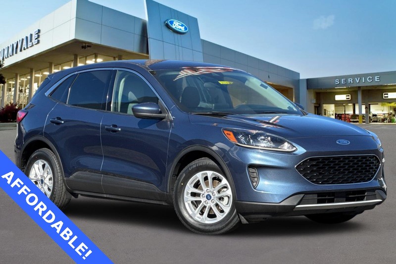 Ford Escape Vehicle Full-screen Gallery Image 02
