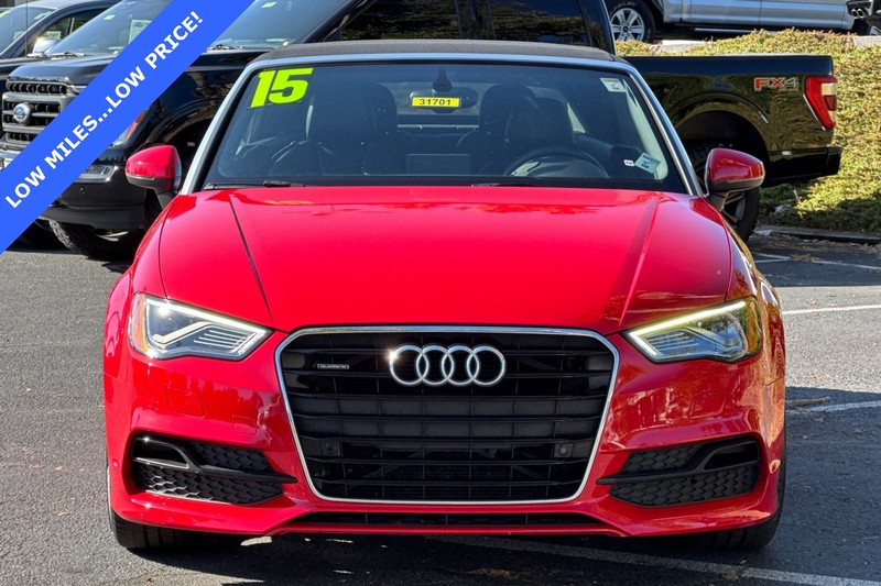 Audi A3 Vehicle Full-screen Gallery Image 09