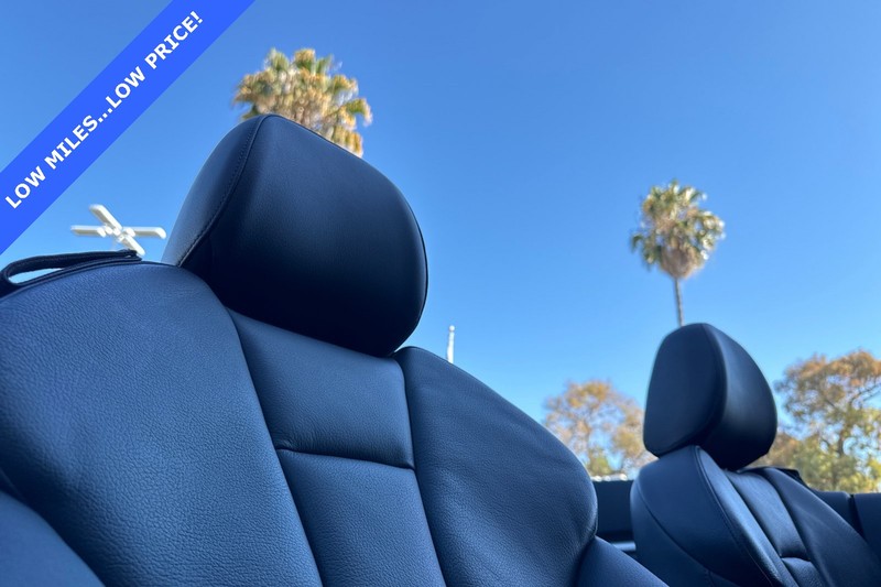 Audi A3 Vehicle Full-screen Gallery Image 16