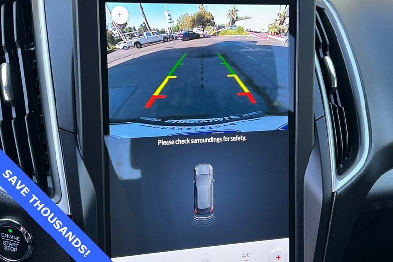 Ford Edge Vehicle Full-screen Gallery Image 20