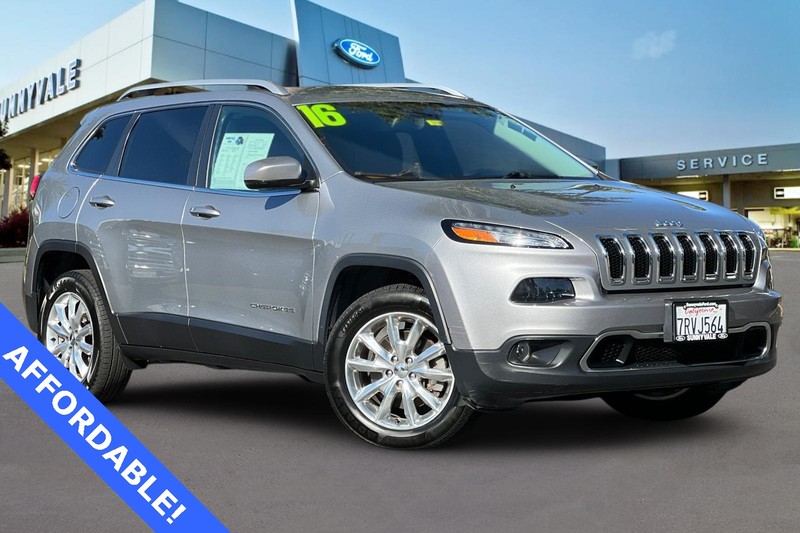 Jeep Cherokee Vehicle Full-screen Gallery Image 02